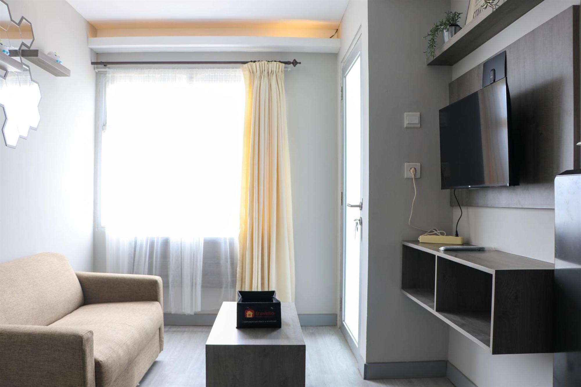 Apartemen Brand New 2br At Grand Afrika By Travelio